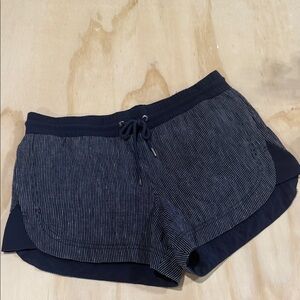 Women’s Navy Striped Casual Drawstring Shorts